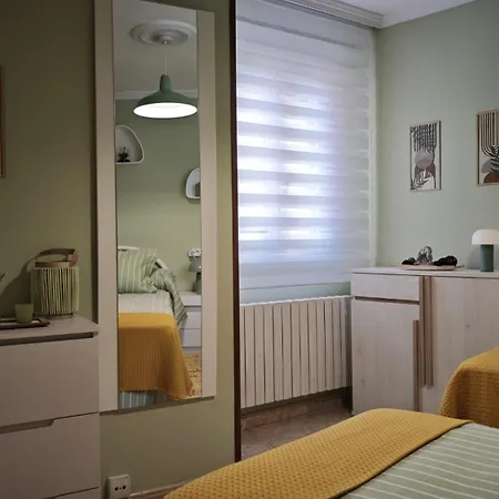 Сasa de vacaciones Casa Turística En Poio, A 5 Min De Combarro *