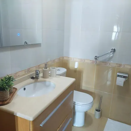 Сasa de vacaciones Casa Turística En Poio, A 5 Min De Combarro *