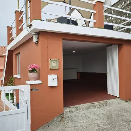 Сasa de vacaciones Casa Turística En Poio, A 5 Min De Combarro *